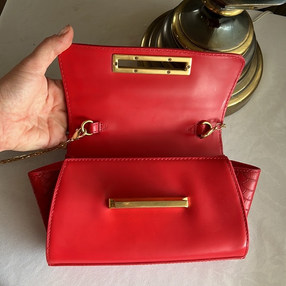 ZAC Zac Posen Red Leather Crossbody Gold Chain Small Purse Croc Embossed - Picture 4 of 7
